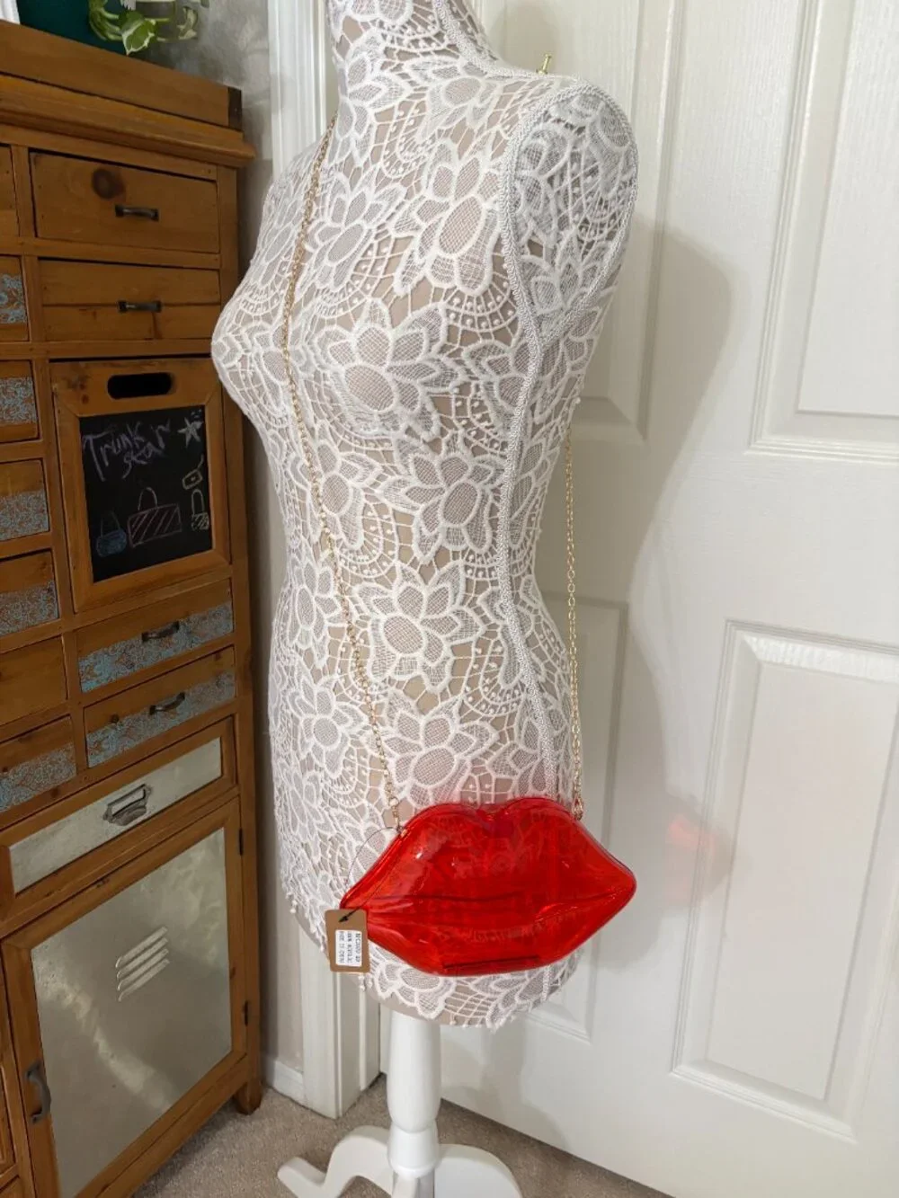 Lips Shaped Bag - Kisses - Lipstick Purse- Hardshell Crossbody / Clear Red - NWT